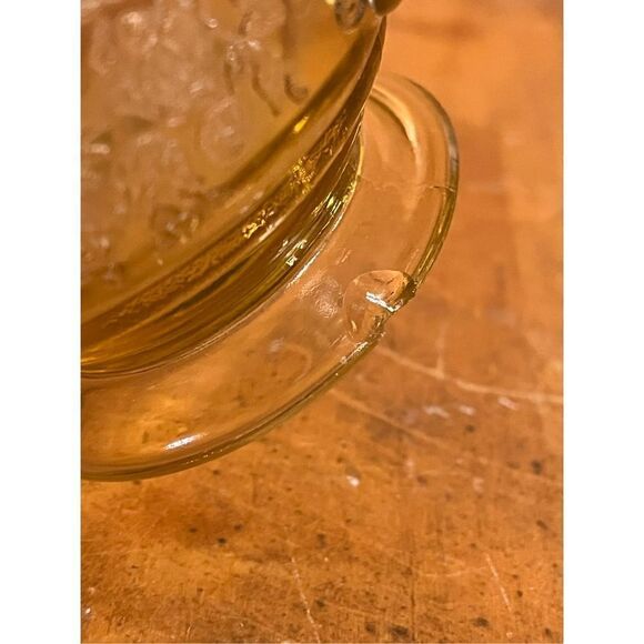 FEDERAL GLASS NORMANDIE BOUQUET & LATTICE YELLOW CREAMER - Picture 7 of 8